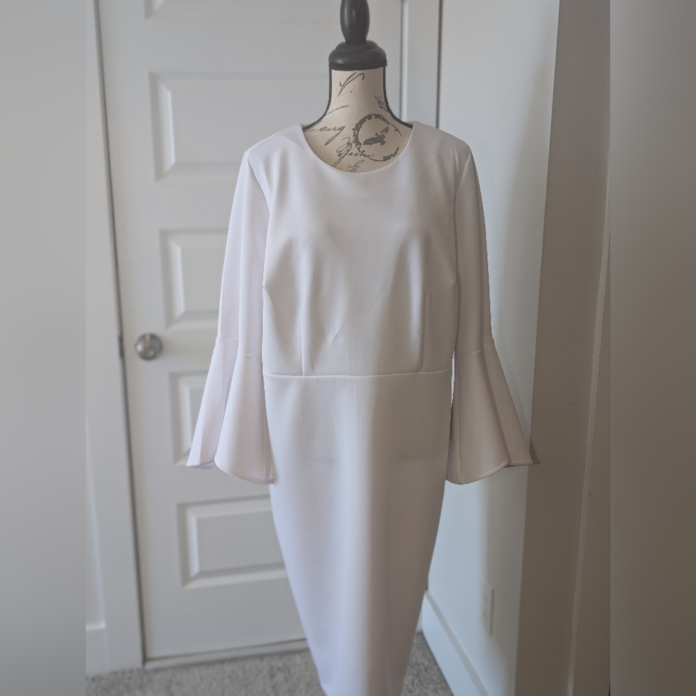 Eloquii White Long Sleeve Dress with Bell Sleeves Size 18 - Picture 11 of 11